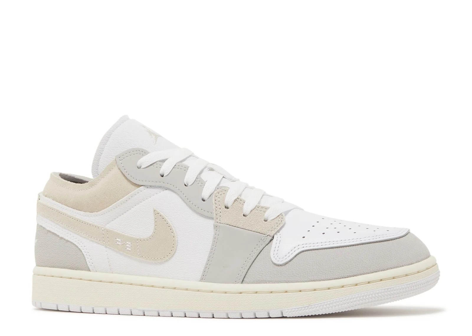 Alternative view of Jordan 1 Low SE Craft 'Inside Out - Tech Grey'