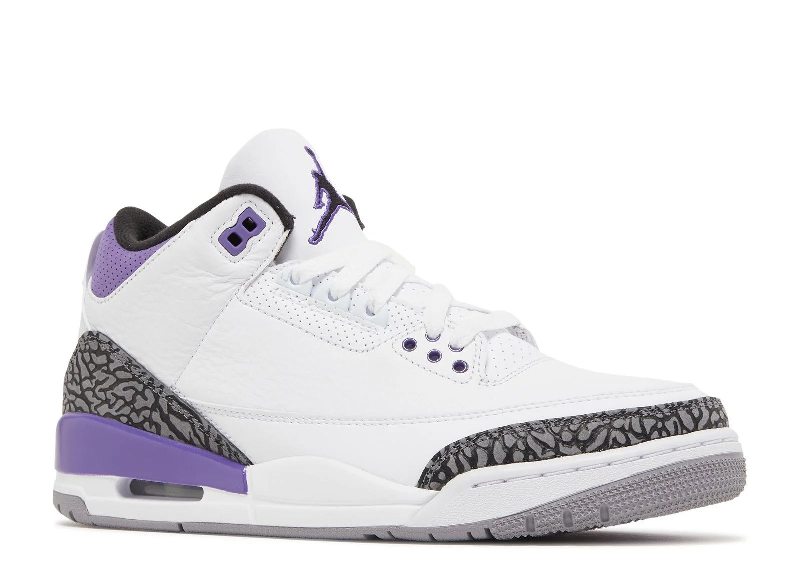Alternative view of Jordan 3 Retro 'Dark Iris'