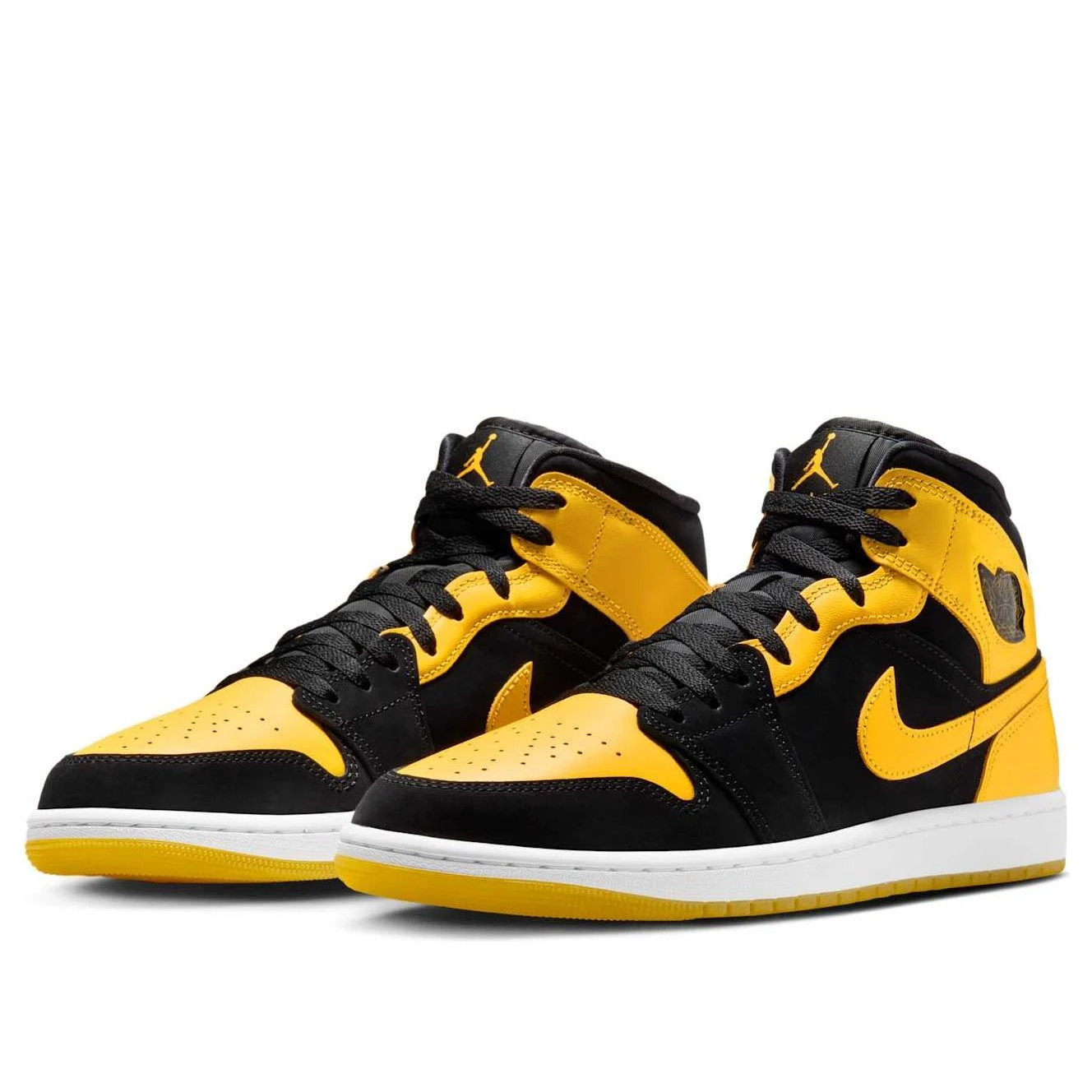 Alternative view of Air Jordan 1 Mid ‘New Love’ HJ6654-071