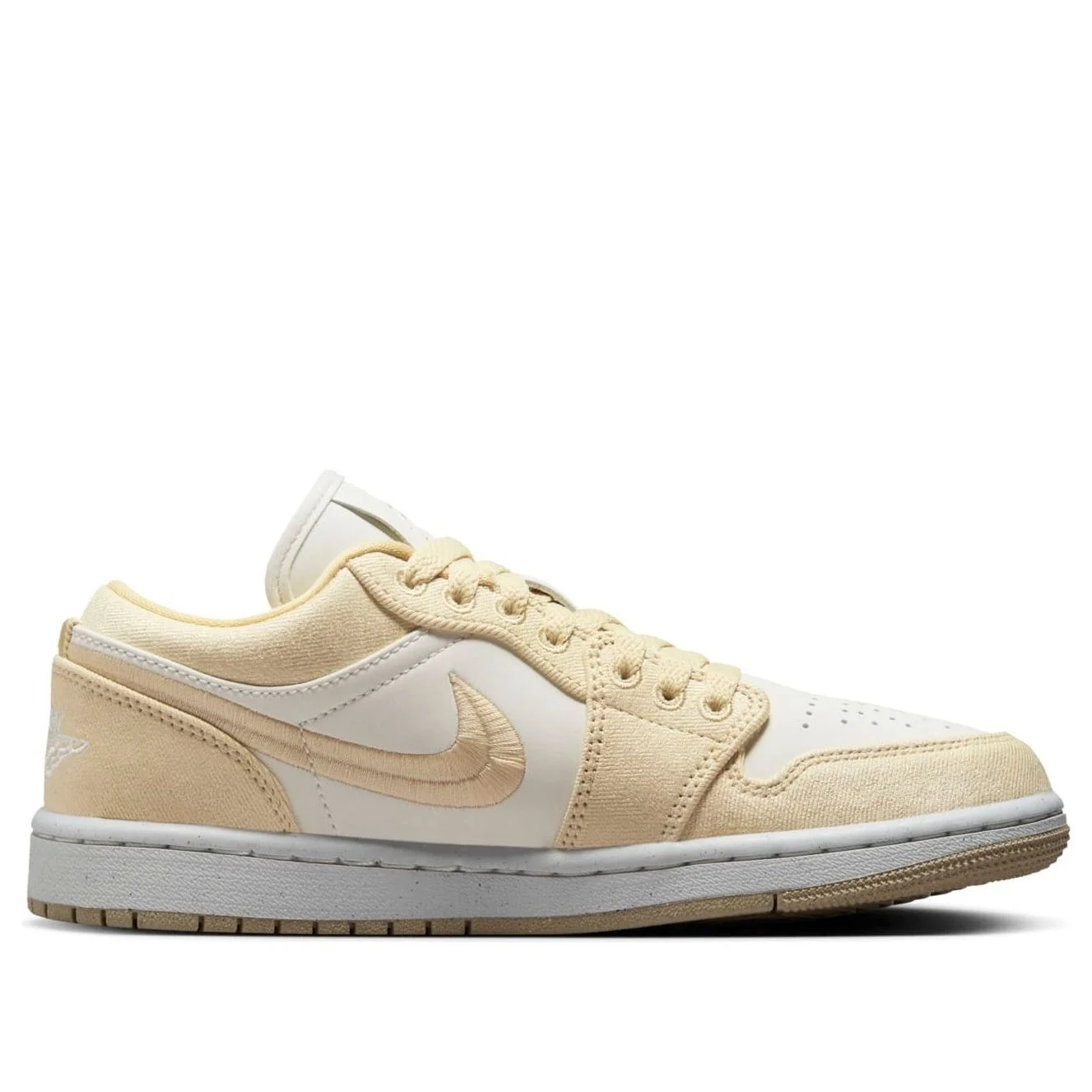 (WMNS) Air Jordan 1 Low SE ‘Canvas – Team Gold’ FN3722-701