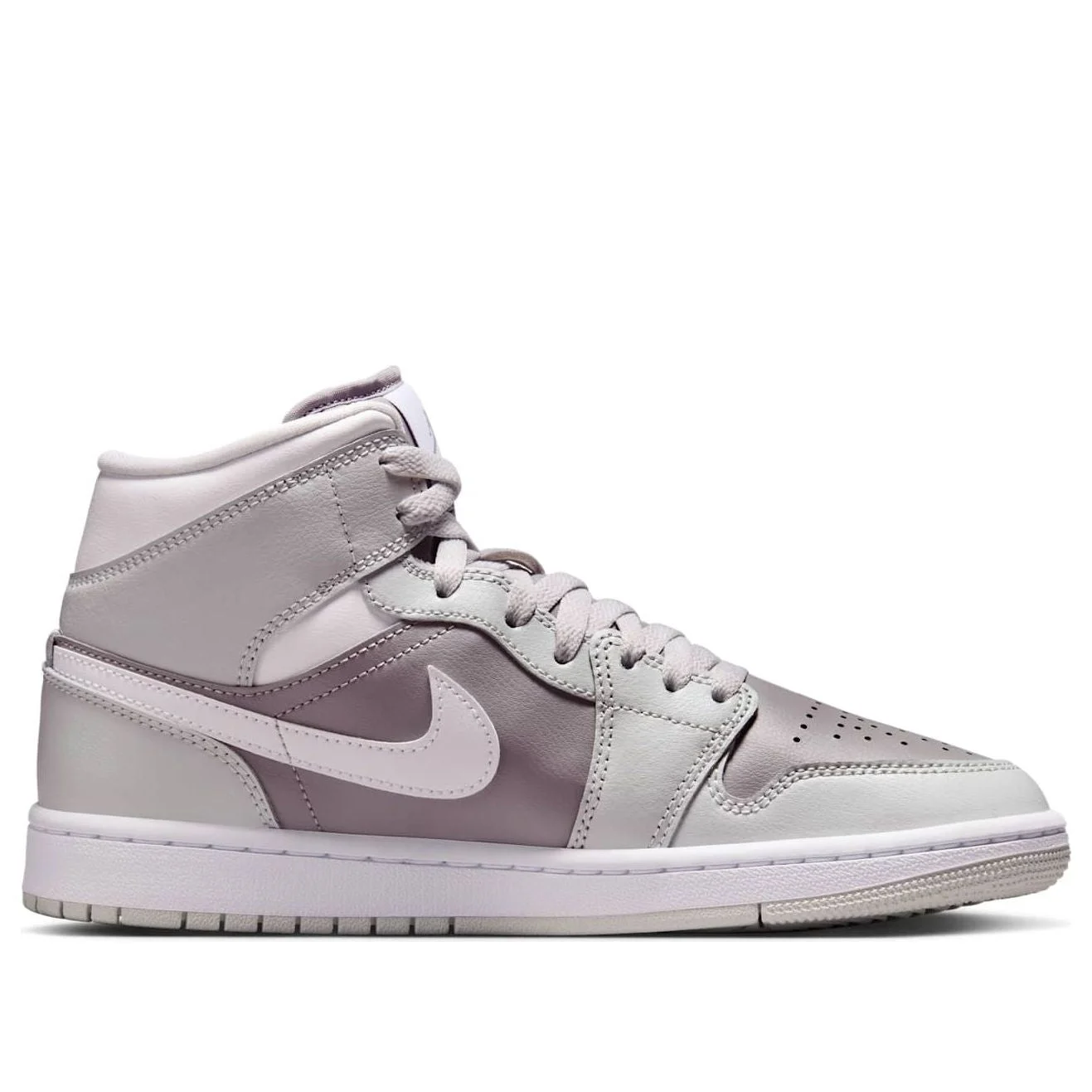 (WMNS) Air Jordan 1 Mid ‘Photon Dust Atmosphere’ BQ6472-008