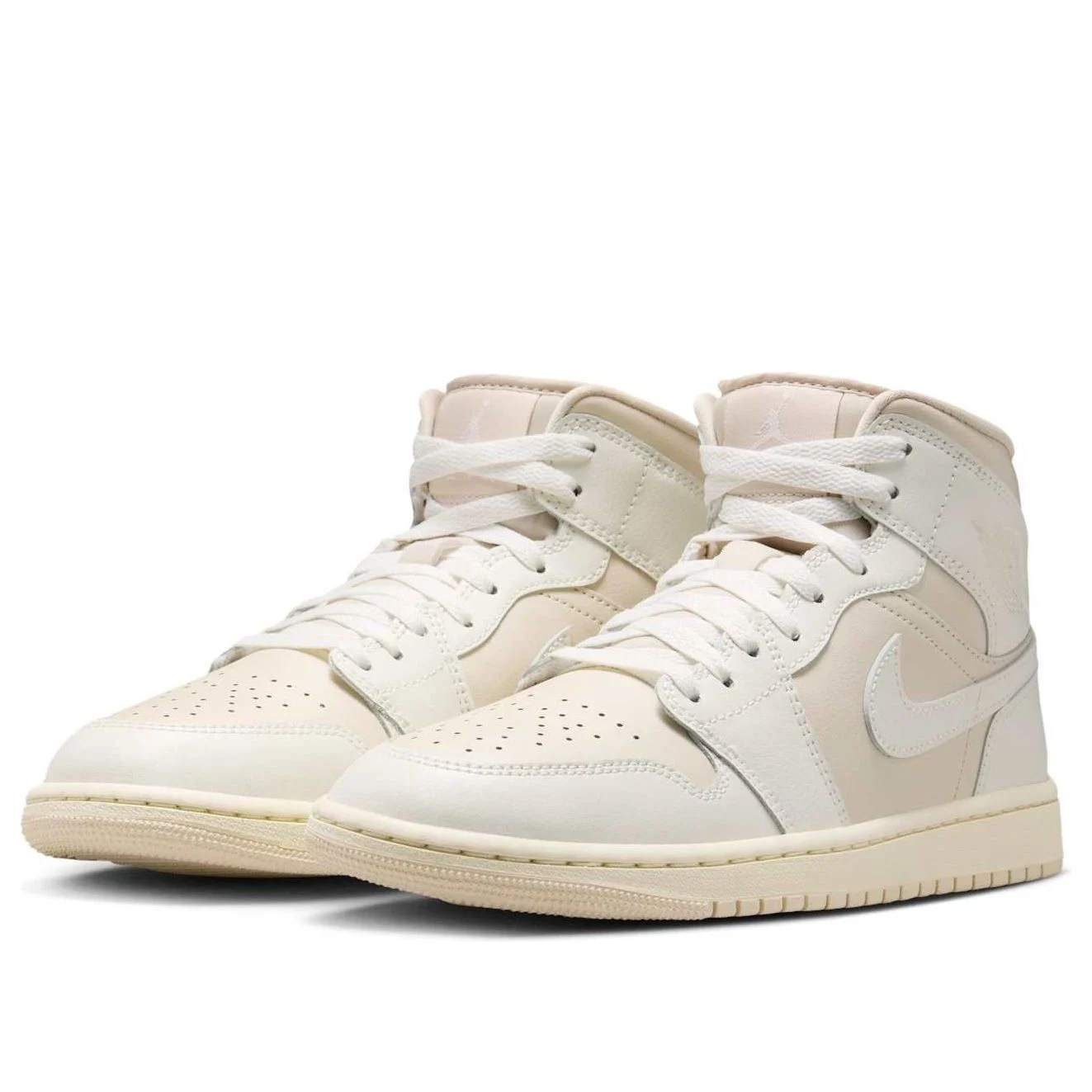 Alternative view of (WMNS) Air Jordan 1 Mid ‘Legend Light Brown’ BQ6472-201