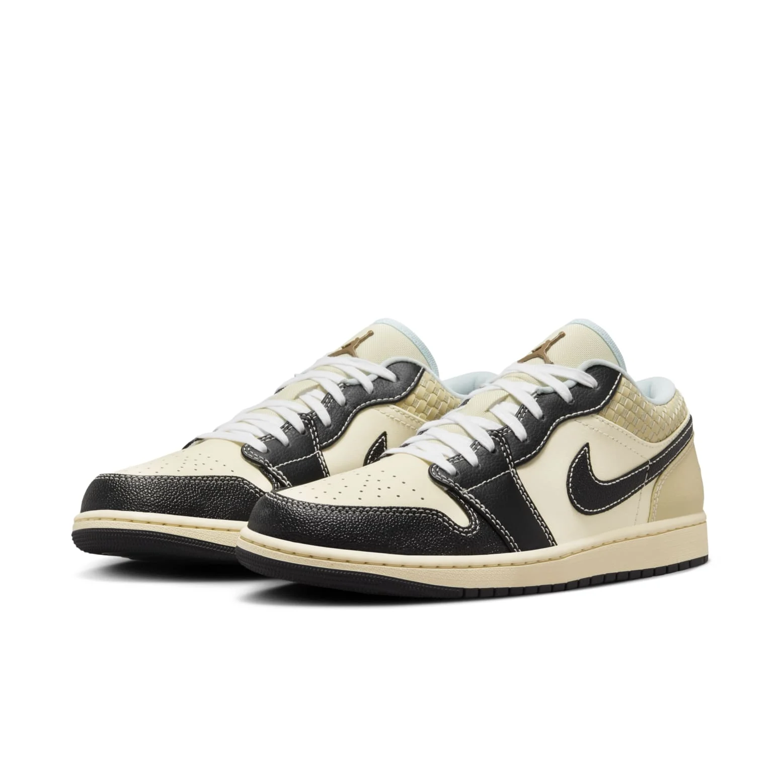 Alternative view of Air Jordan 1 Low SE ‘Coconut Milk Black Muslin’ HQ3437-101