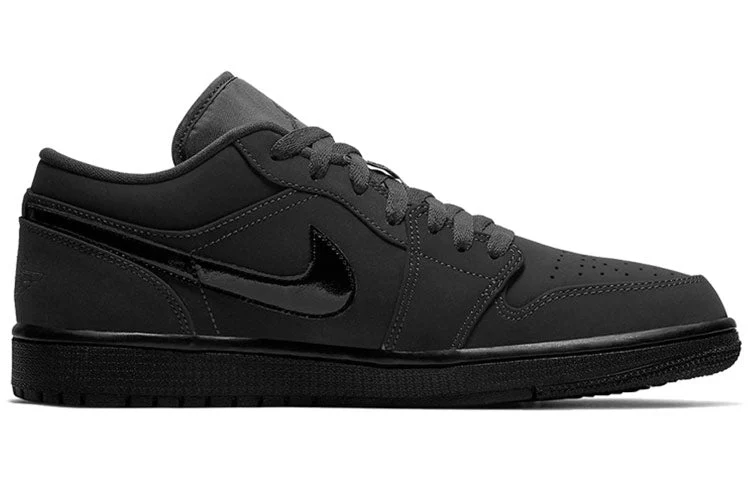 Air Jordan 1 Low ‘Triple Black’ 553558-056