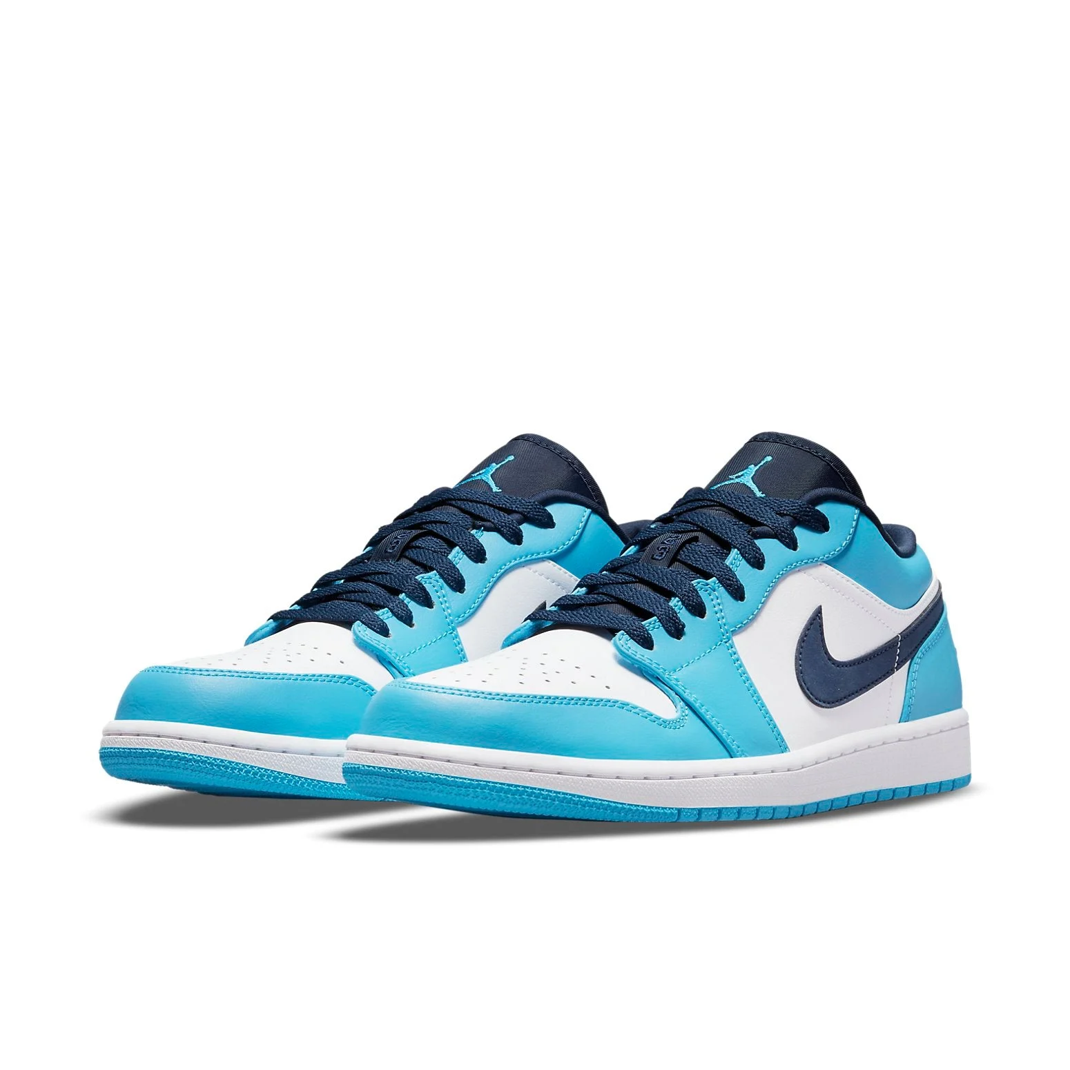 Alternative view of Air Jordan 1 Low ‘UNC’ 553558-144