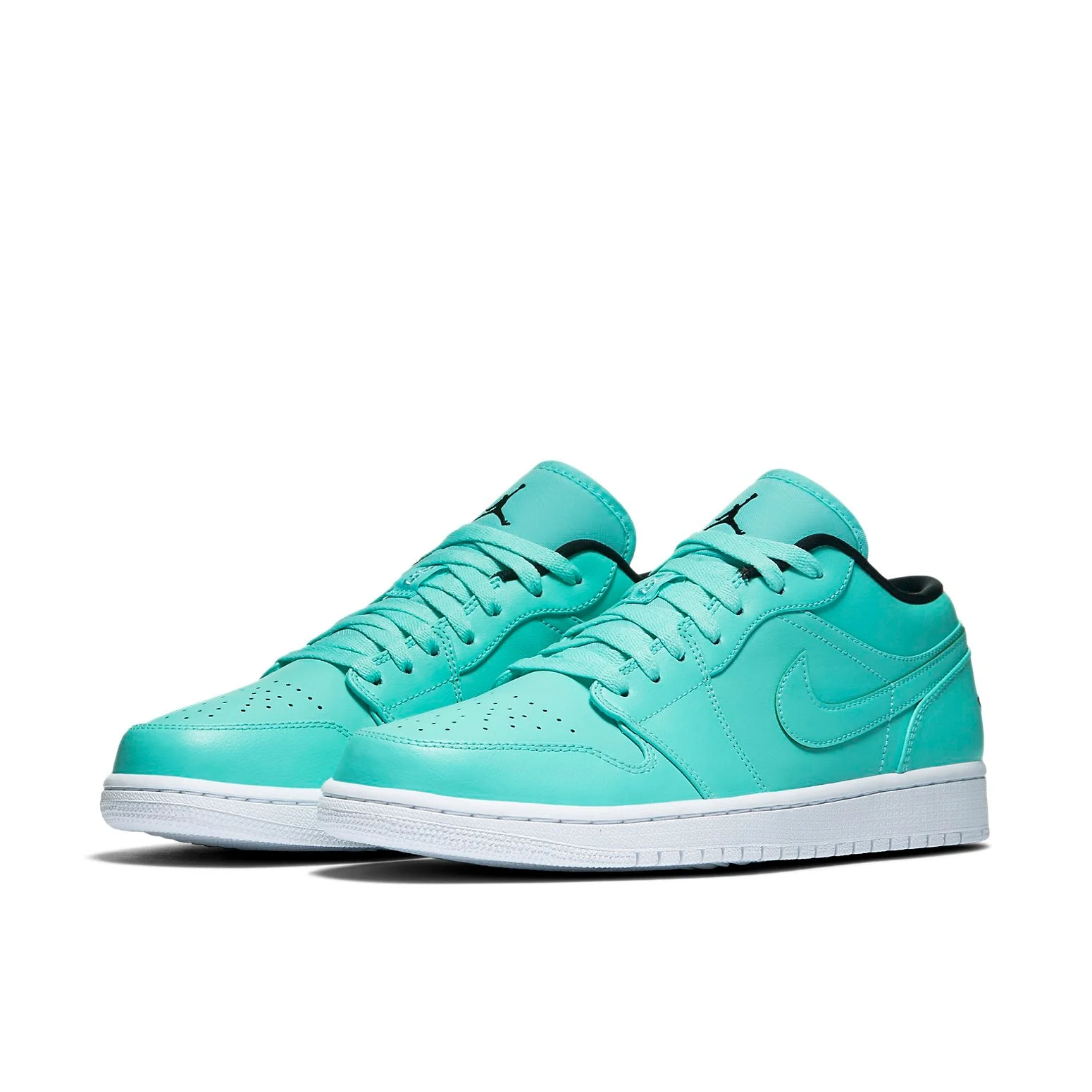 Alternative view of Air Jordan 1 Retro Low ‘Hyper Turquoise’ 553558-304