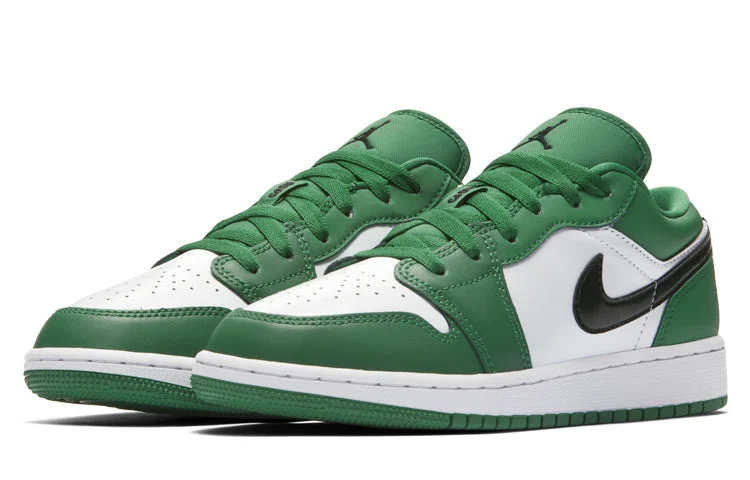 Alternative view of (GS) Air Jordan 1 Low ‘Pine Green’ 553560-301