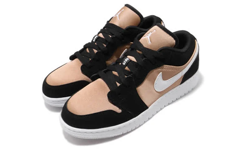 Alternative view of (GS) Air Jordan 1 Low ‘White Rose Gold’ 554723-090