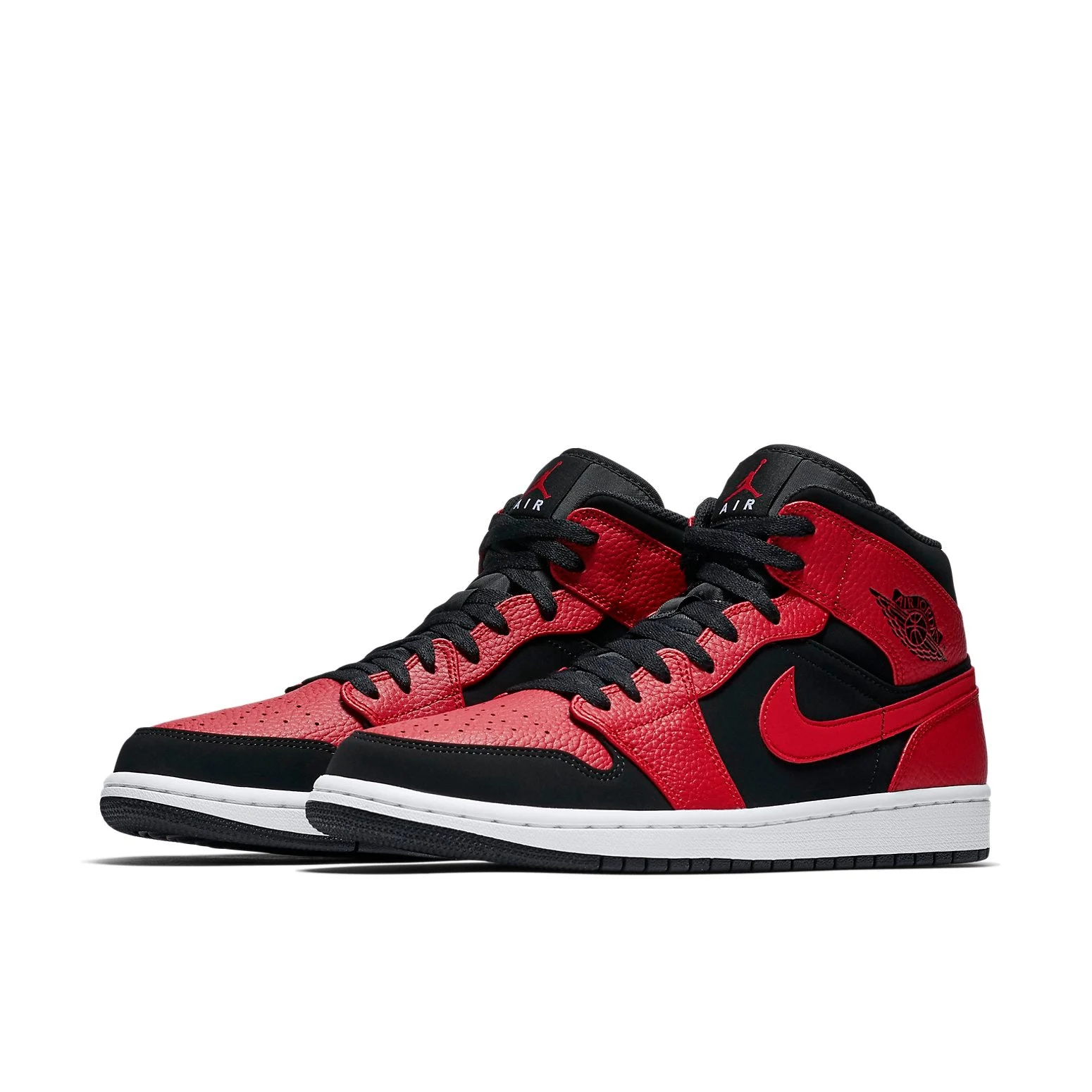 Alternative view of Air Jordan 1 Mid ‘Bred’ 554724-054
