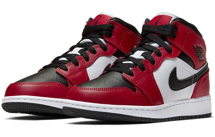 Alternative view of (GS) Air Jordan 1 Mid ‘Chicago Black Toe’ 554725-069