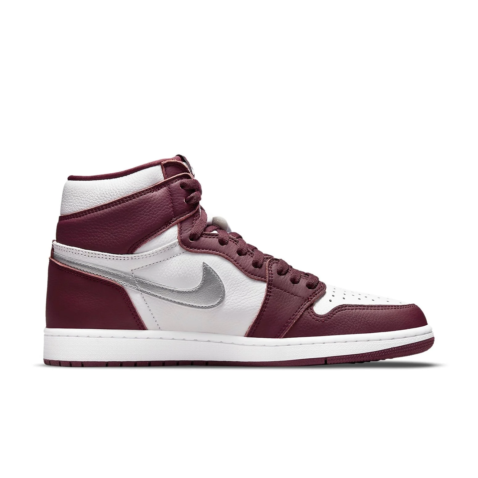 Air Jordan 1 Retro High OG ‘Bordeaux’ 555088-611