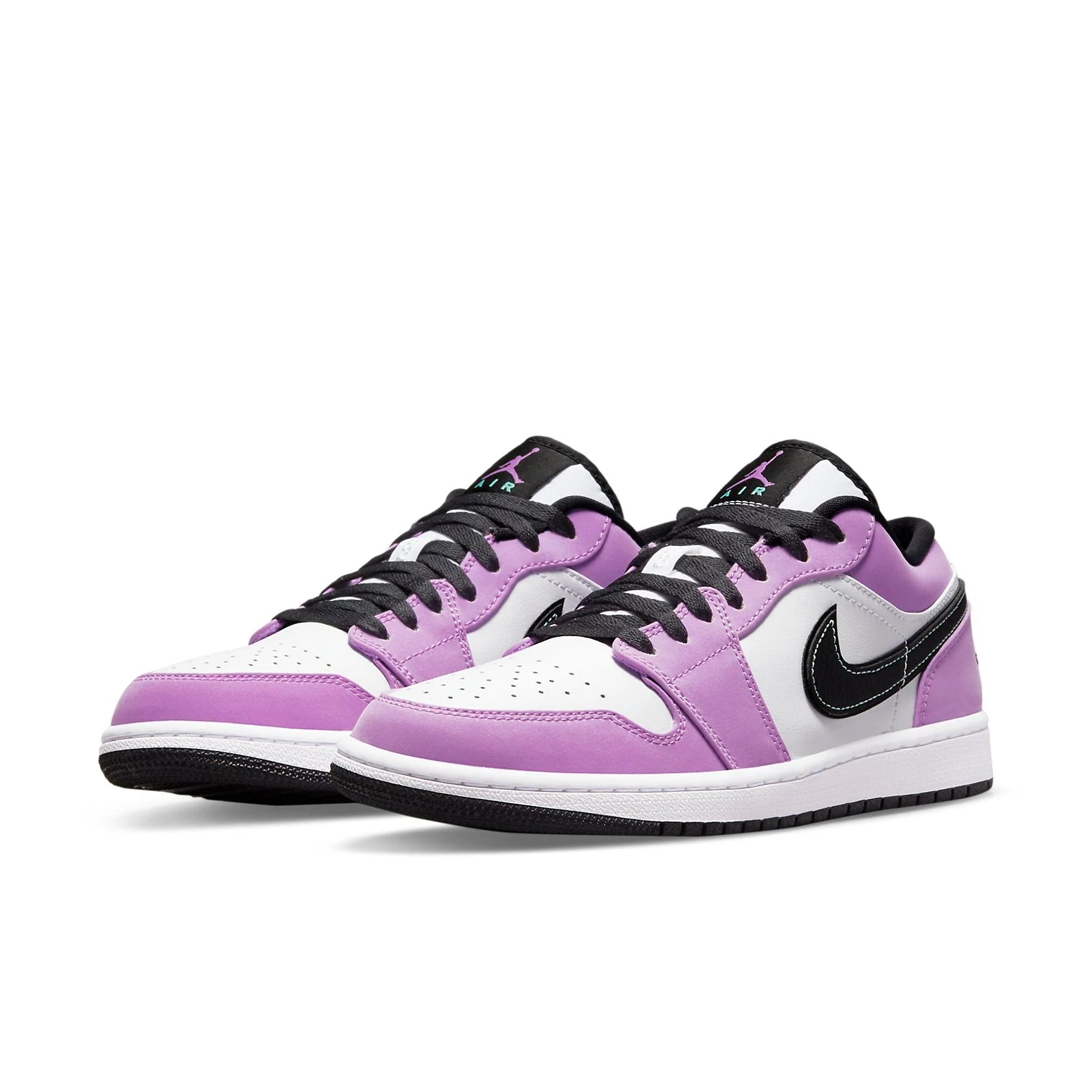 Alternative view of Air Jordan 1 Low SE ‘Violet Shock’ CK3022-503