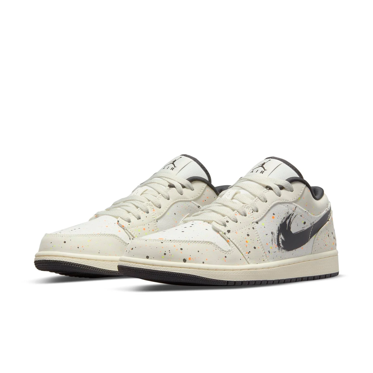 Alternative view of Air Jordan 1 Low ‘Brushstroke Swoosh – Paint Splatter’ DM3528-100