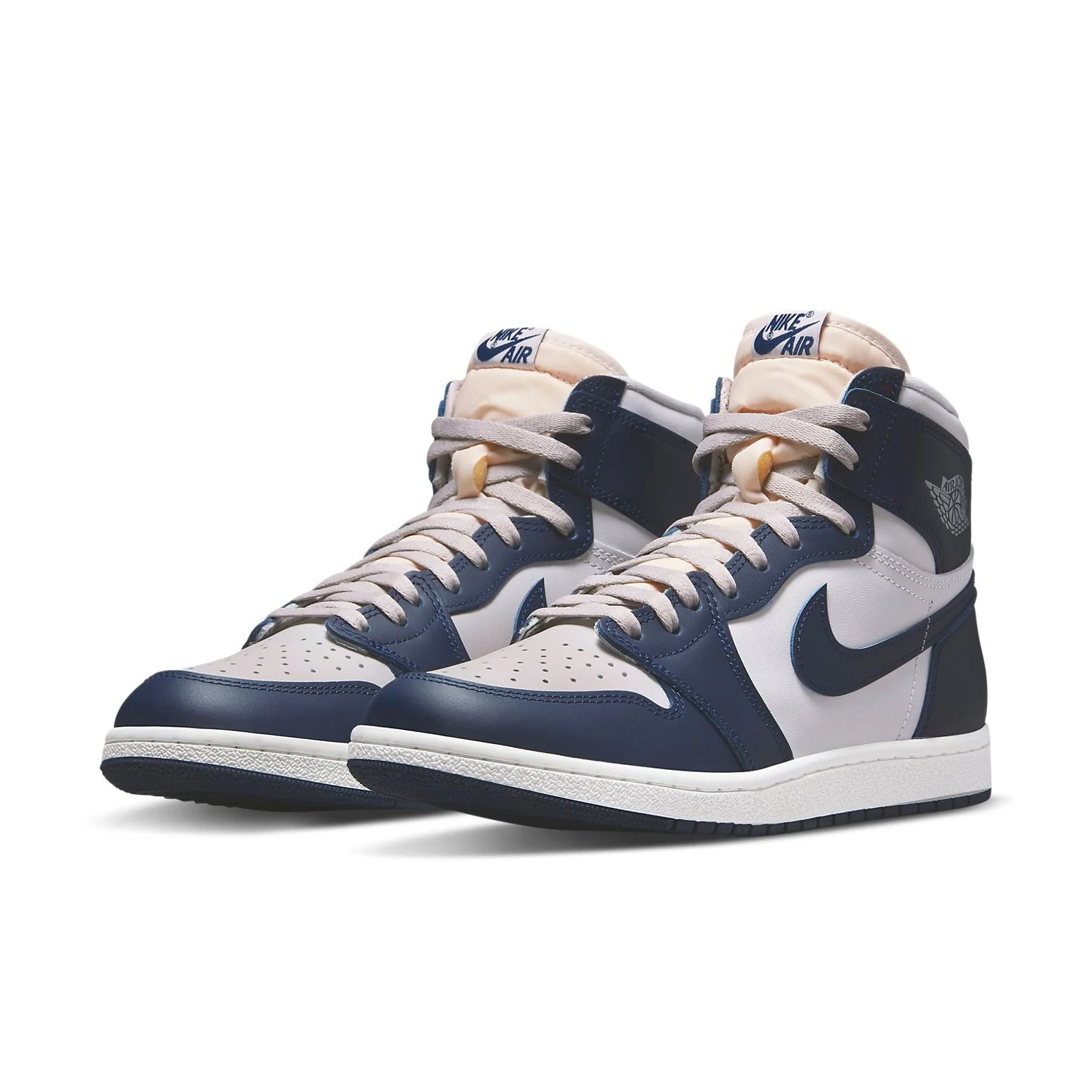 Alternative view of Air Jordan 1 Retro High ’85 ‘Georgetown’ BQ4422-400