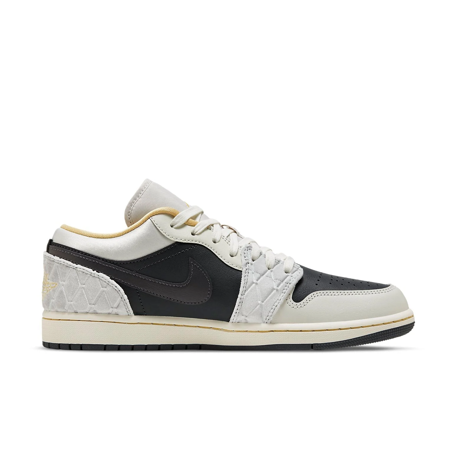 Air Jordan 1 Low SE ‘Beaded Swoosh’ DV1762-001
