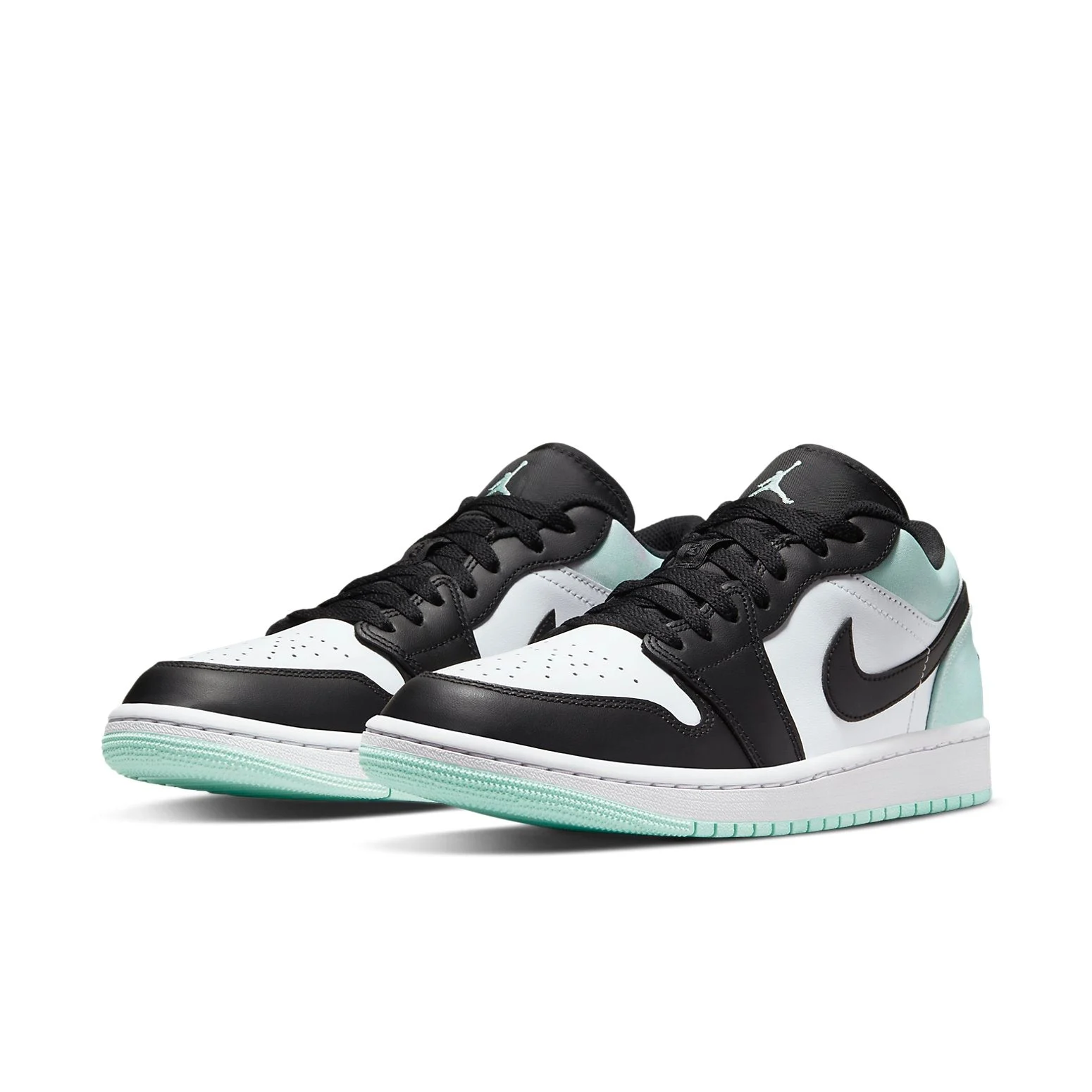 Alternative view of Air Jordan 1 Low SE ‘Tie Dye’ DM1199-100