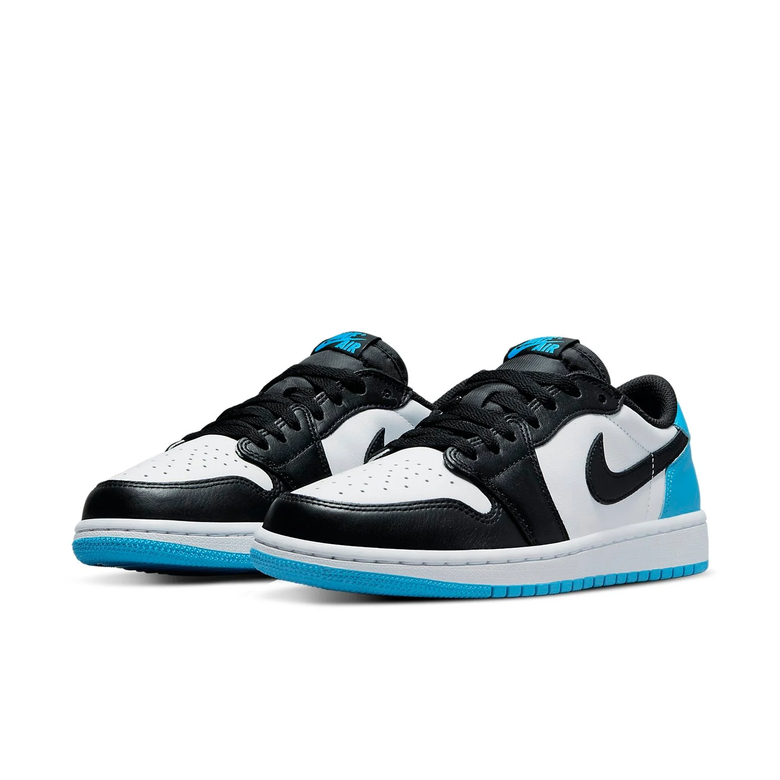 Alternative view of (WMNS) Air Jordan 1 Retro Low OG ‘UNC’ CZ0775-104