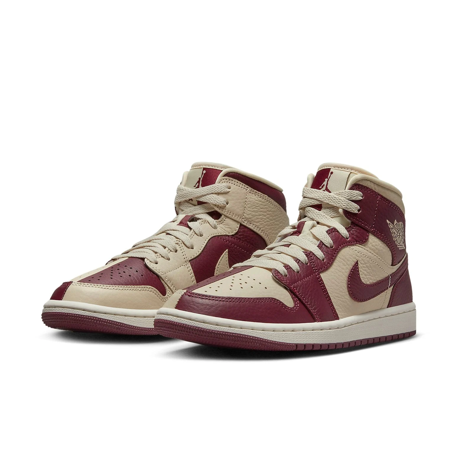 Alternative view of (WMNS) Air Jordan 1 Mid SE ‘Split – Beach Cherrywood’ DR0501-200