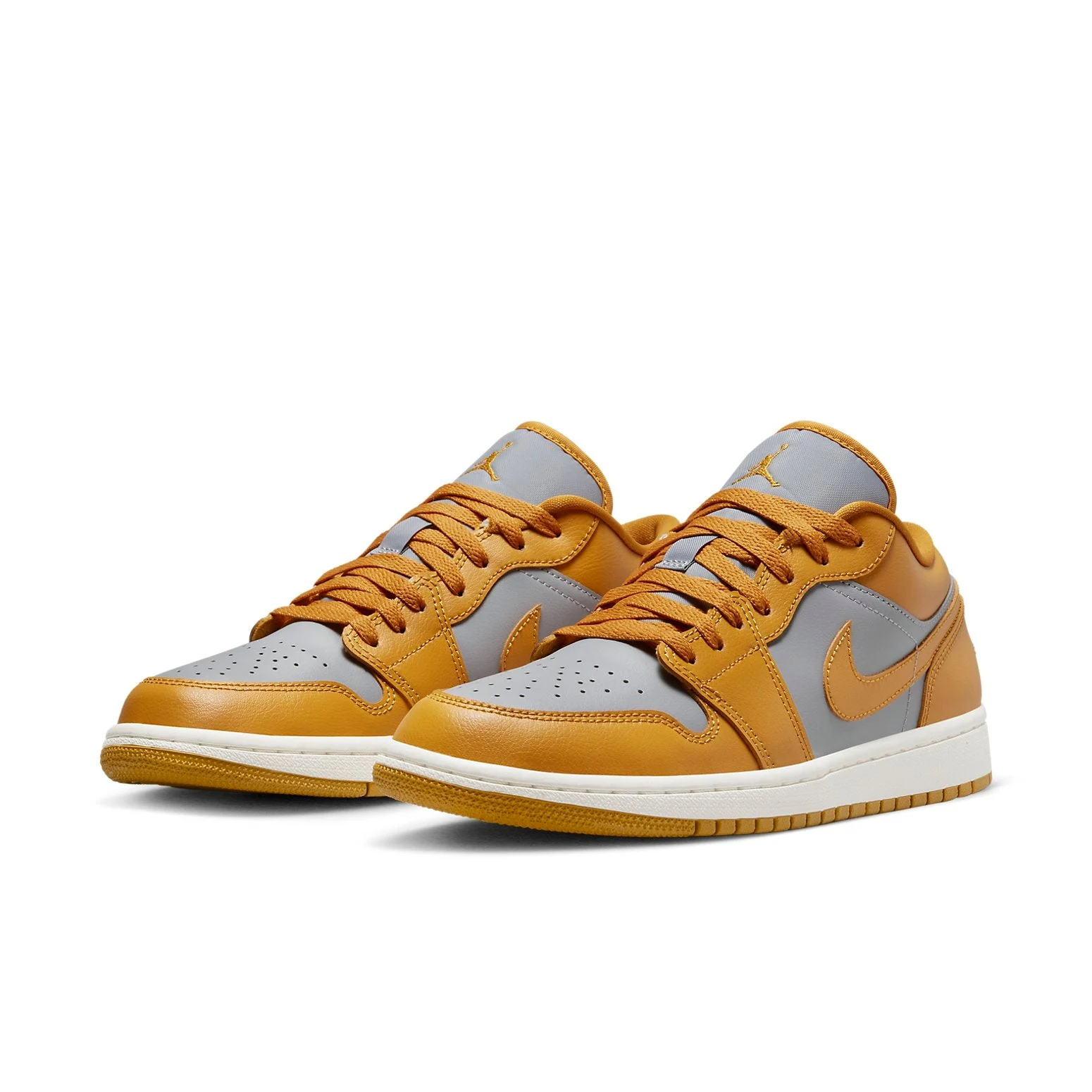 Alternative view of (WMNS) Air Jordan 1 Low ‘Chutney’ DC0774-020