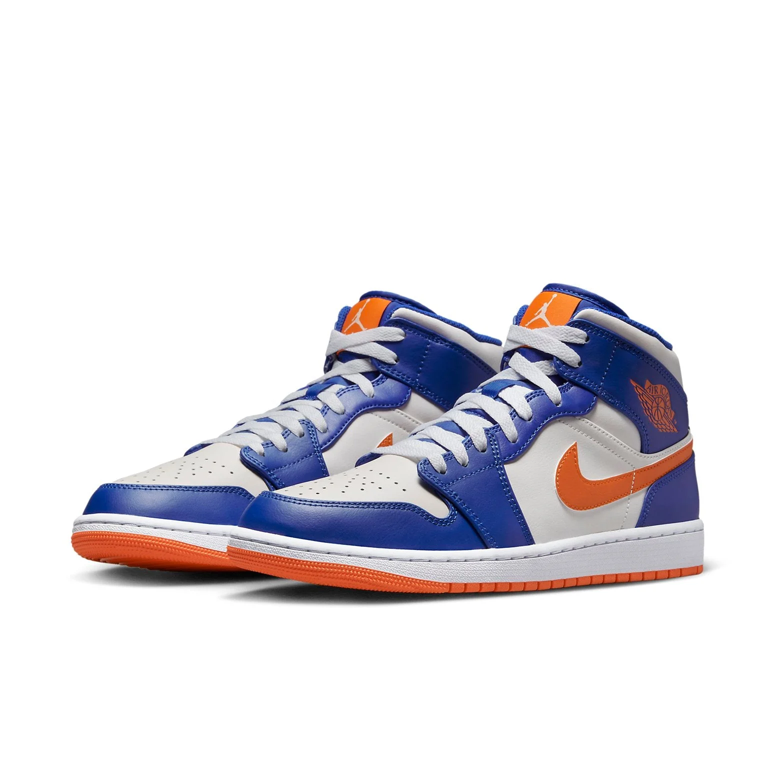 Alternative view of Air Jordan 1 Mid ‘Knicks’ FD1029-400