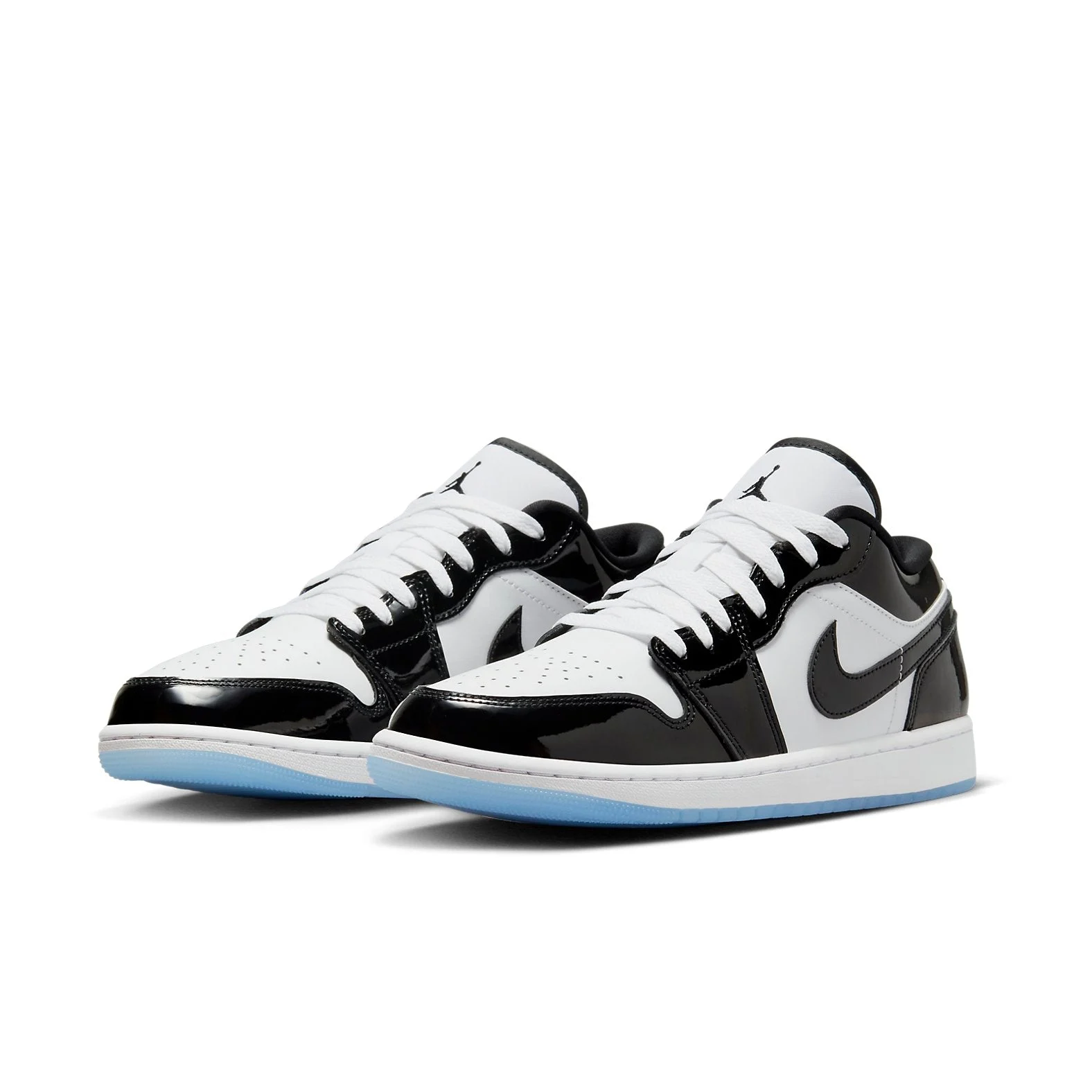 Alternative view of Air Jordan 1 Low SE ‘Concord’ DV1309-100