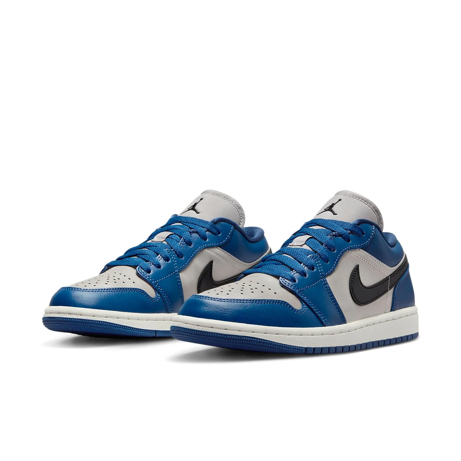 Alternative view of (WMNS) Air Jordan 1 Low ‘Gray Navy Blue Black’ DC0774-402