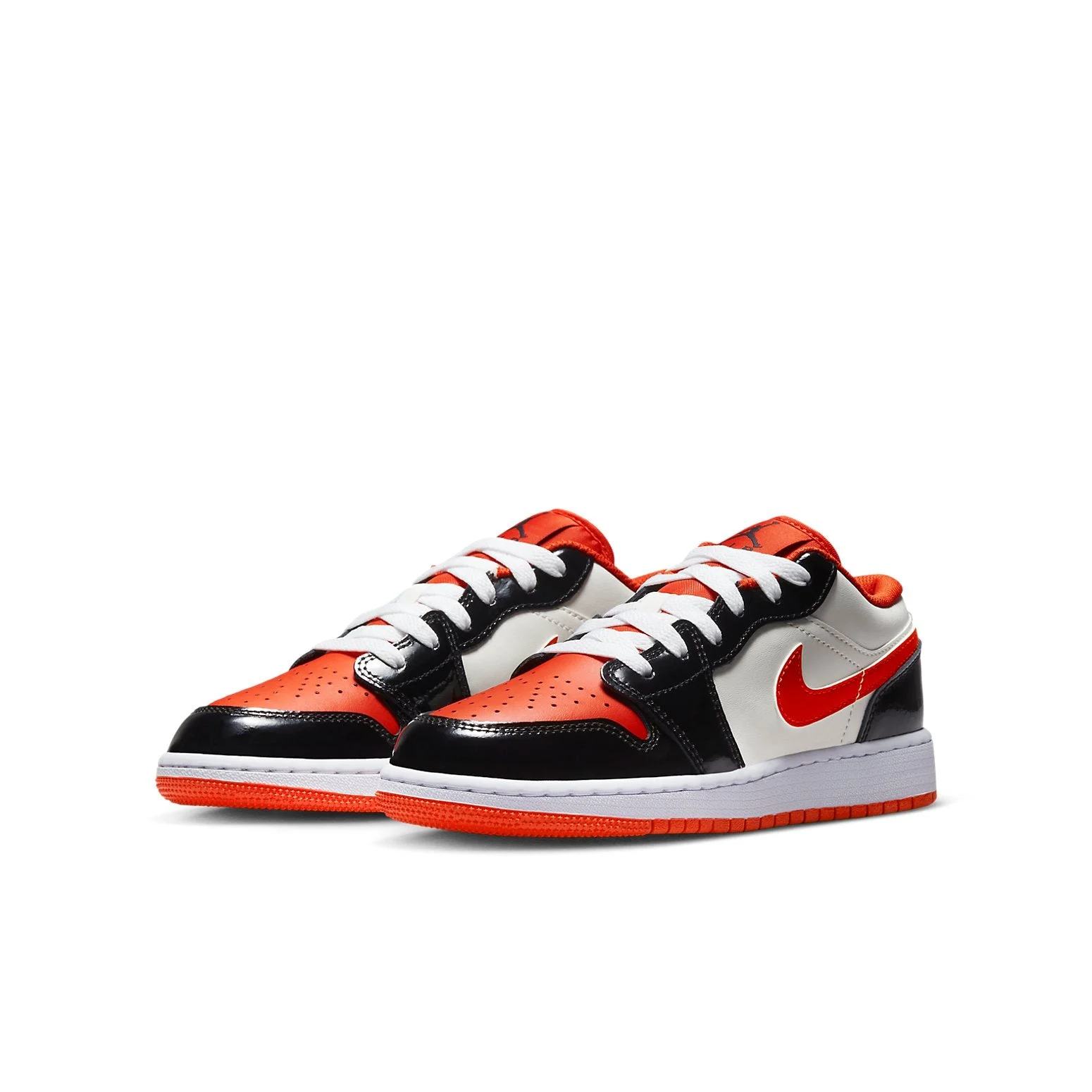 Alternative view of (GS) Air Jordan 1 Low SE ‘Halloween’ DV1335-800