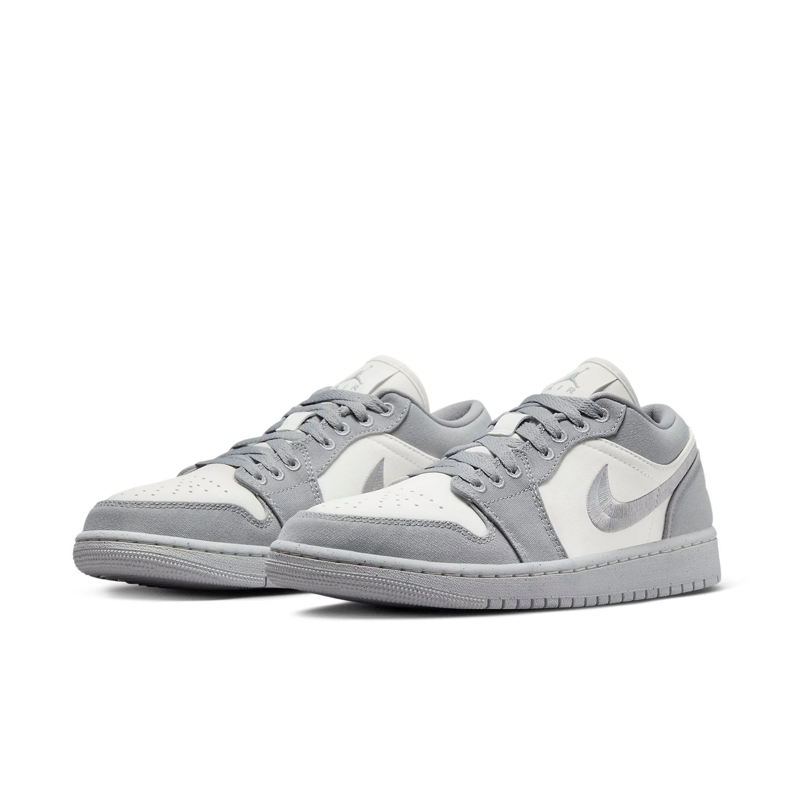 Alternative view of (WMNS) Air Jordan 1 Low SE ‘Light Steel Grey’ DV0426-012
