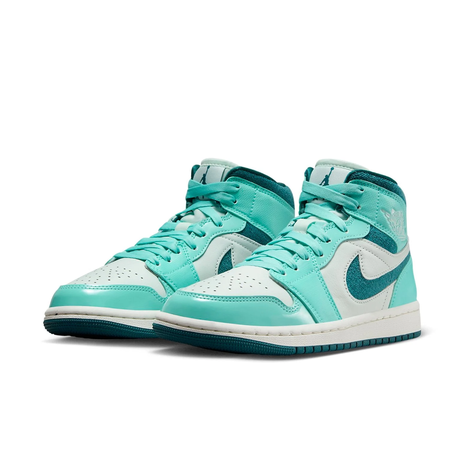 (WMNS) Air Jordan 1 Mid ‘Bleached Turquoise’ DZ3745-300