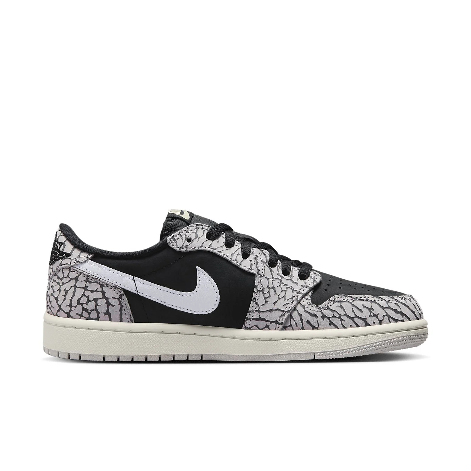 (WMNS) Air Jordan 1 Retro Low OG ‘Black Cement’ CZ0775-001