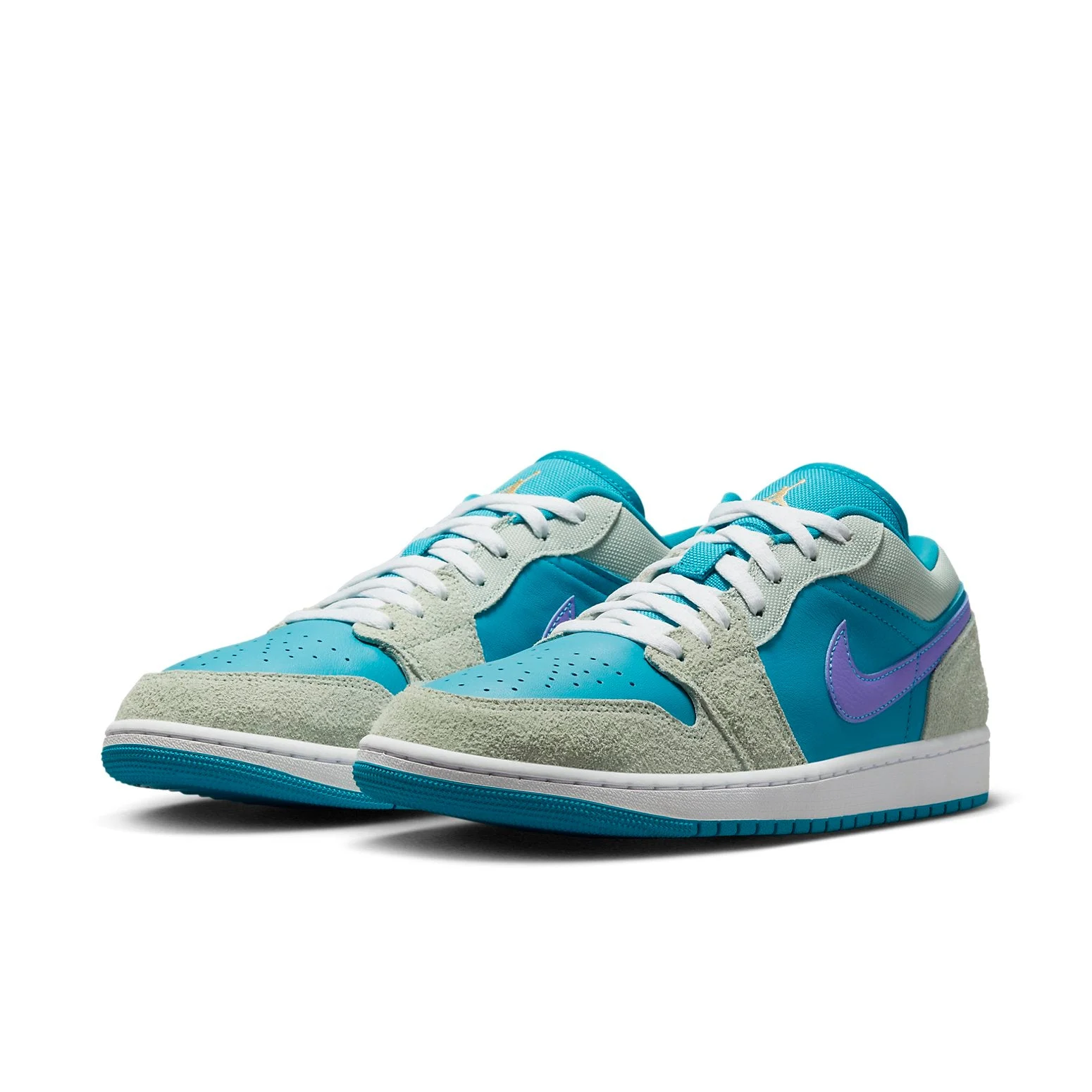 Alternative view of Air Jordan 1 Low ‘Aquatone’ DX4334-300