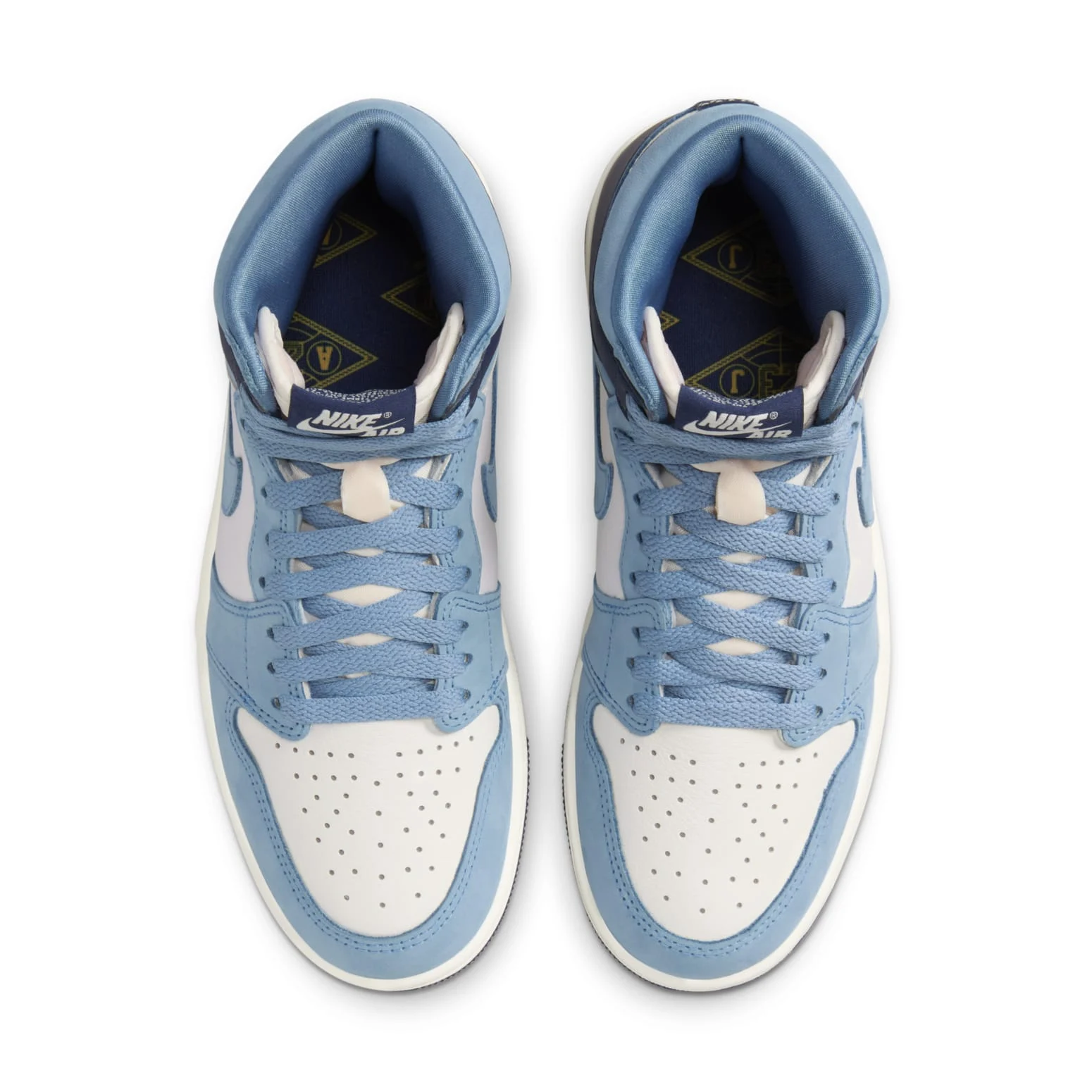Alternative view of (WMNS) Air Jordan 1 Retro High OG ‘University Blue Midnight Navy’ FD2596-400