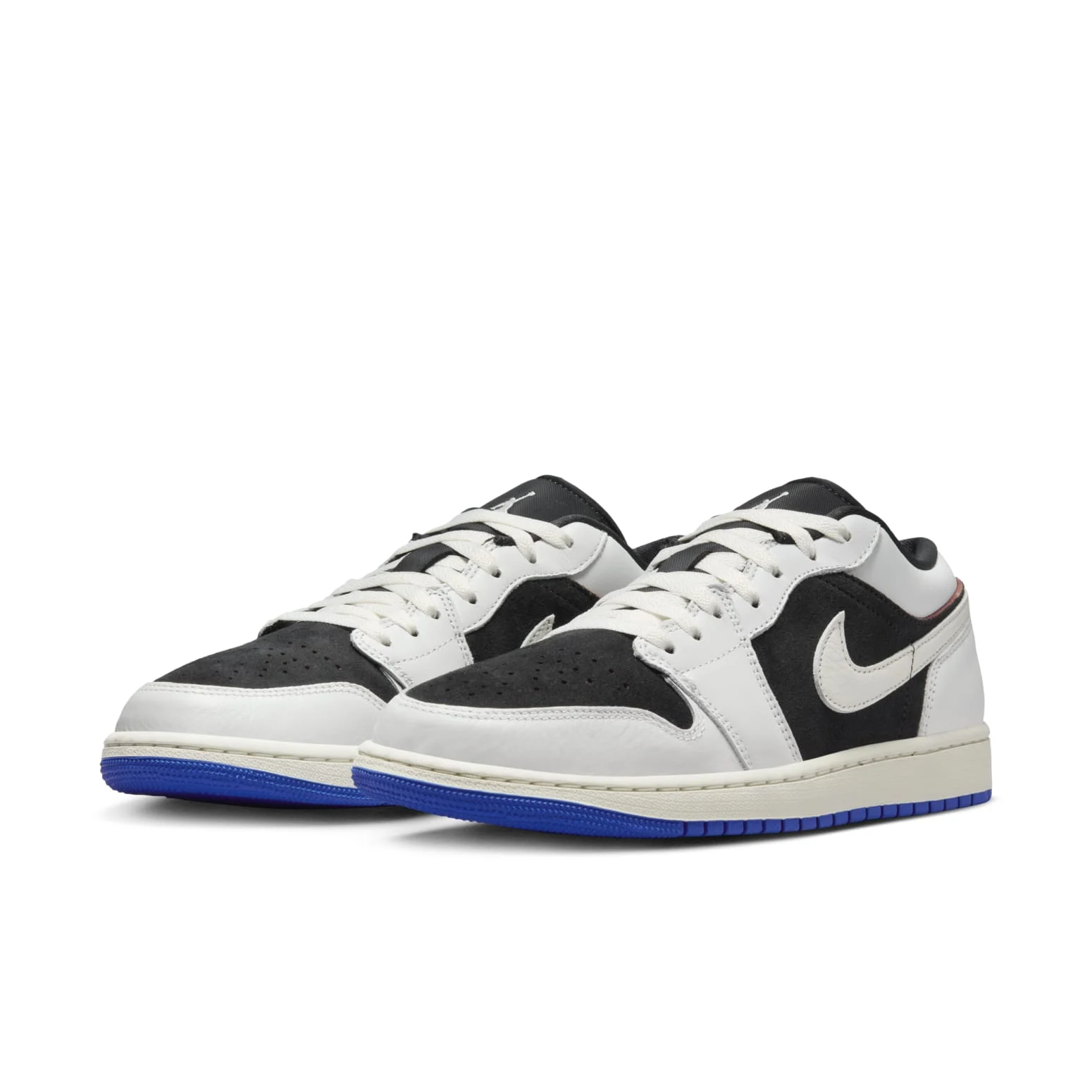 Alternative view of Air Jordan 1 Low ‘Quai 54’ HQ0764-001