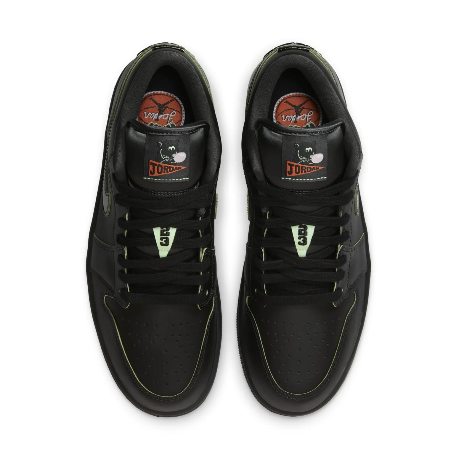 Alternative view of Air Jordan 1 Low SE ‘Black Vapor Green’ HM3690-001