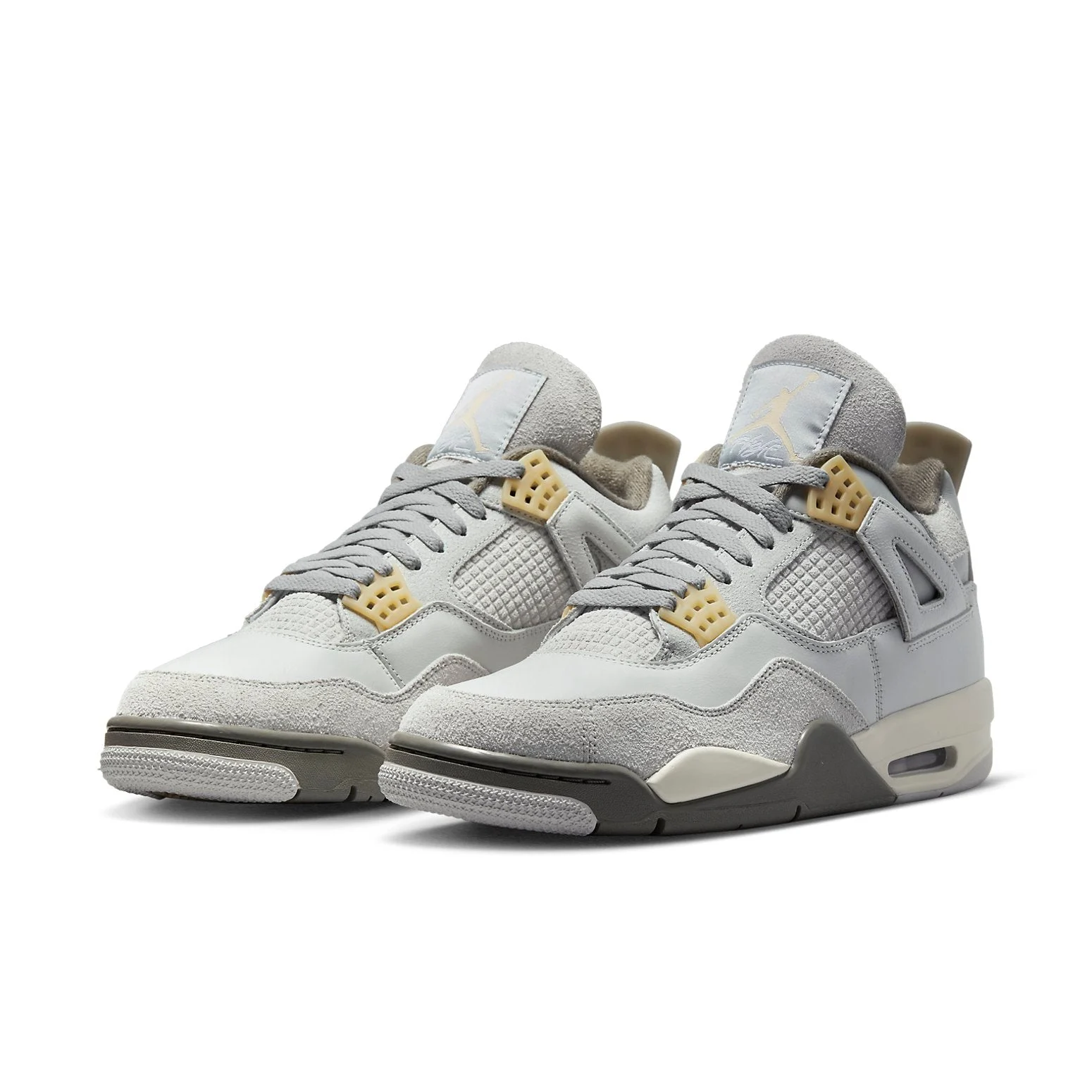 Alternative view of Air Jordan 4 Retro SE ‘Craft Photon Dust’ DV3742-021