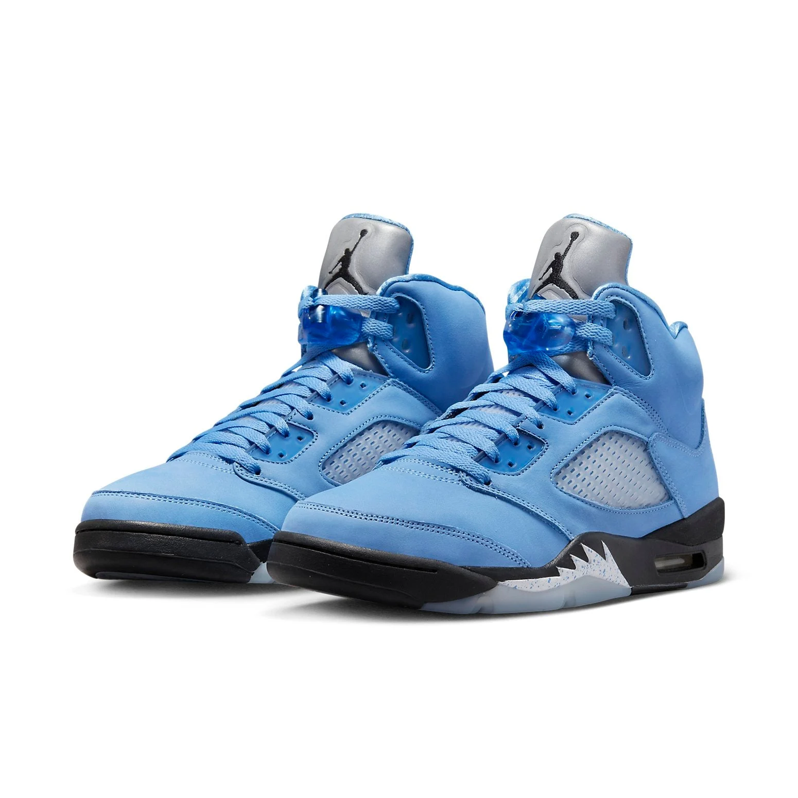 Alternative view of Air Jordan 5 Retro ‘UNC University Blue’ DV1310-401