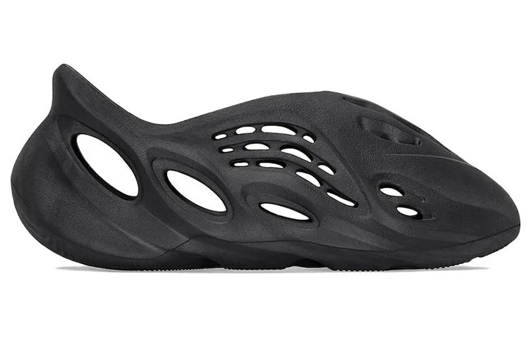 adidas Yeezy Foam Runner ‘Onyx’ HP8739