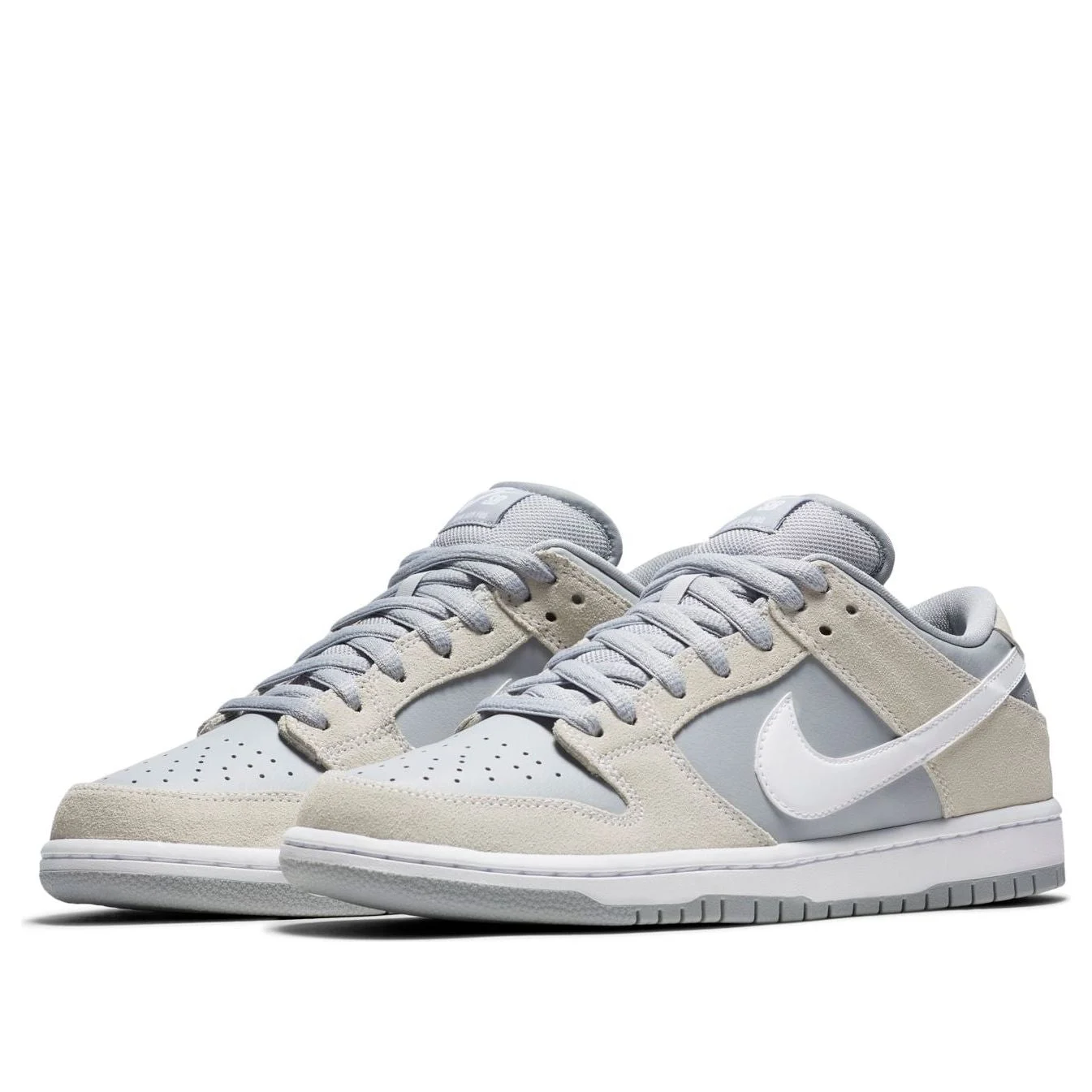 Alternative view of Nike SB Dunk Low ‘Summit White’ AR0778-110