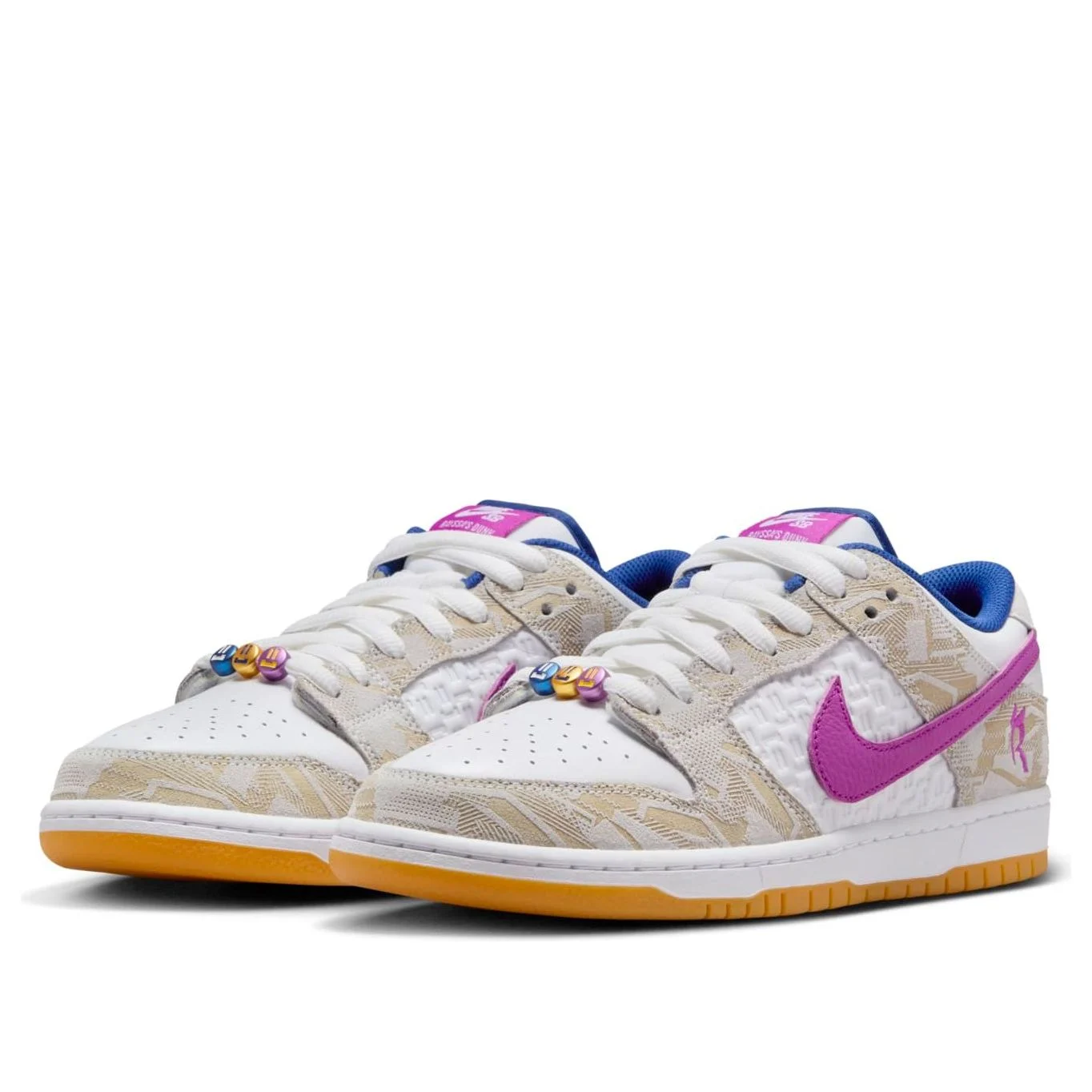 Alternative view of Nike SB Dunk Low ‘Rayssa Leal’ FZ5251-001