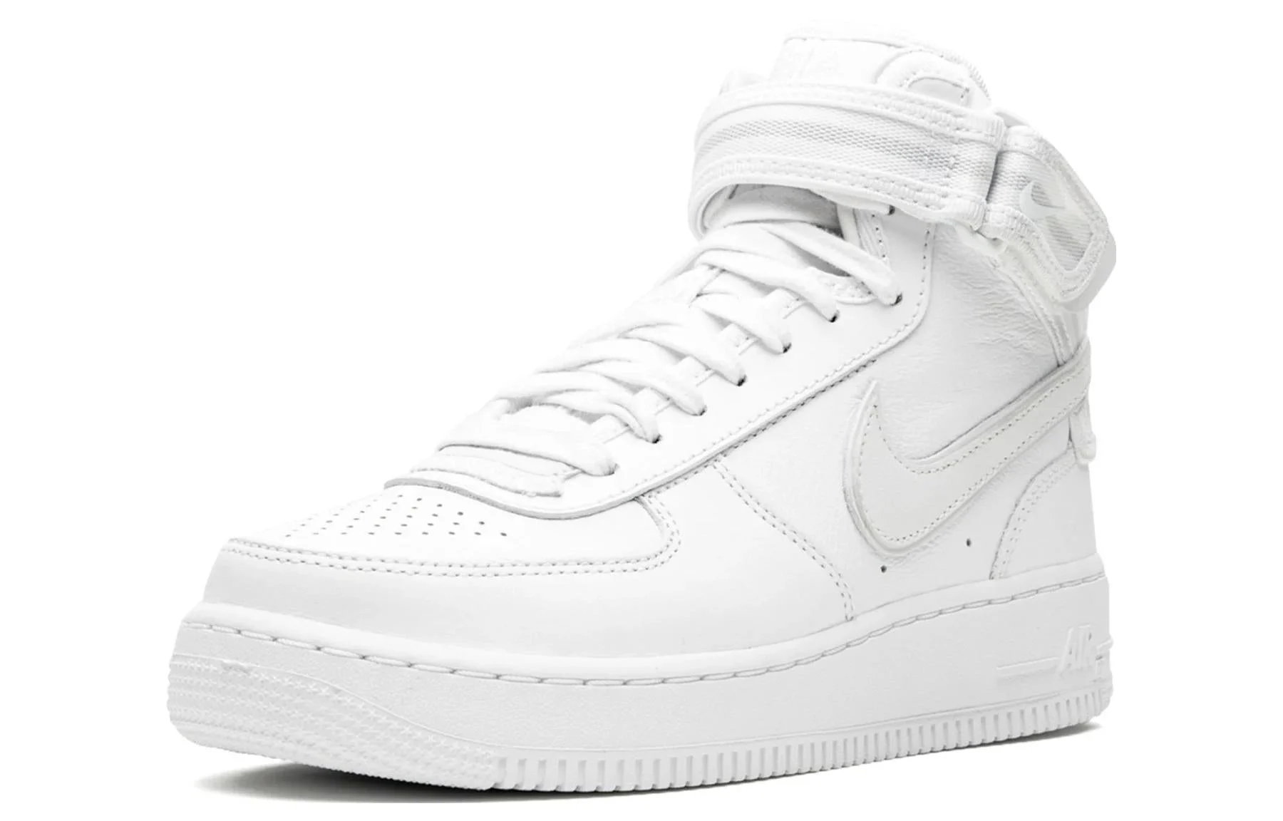 Nike x Riccardo Tisci Air Force 1 Mid SP ‘Triple White’ 677803-100