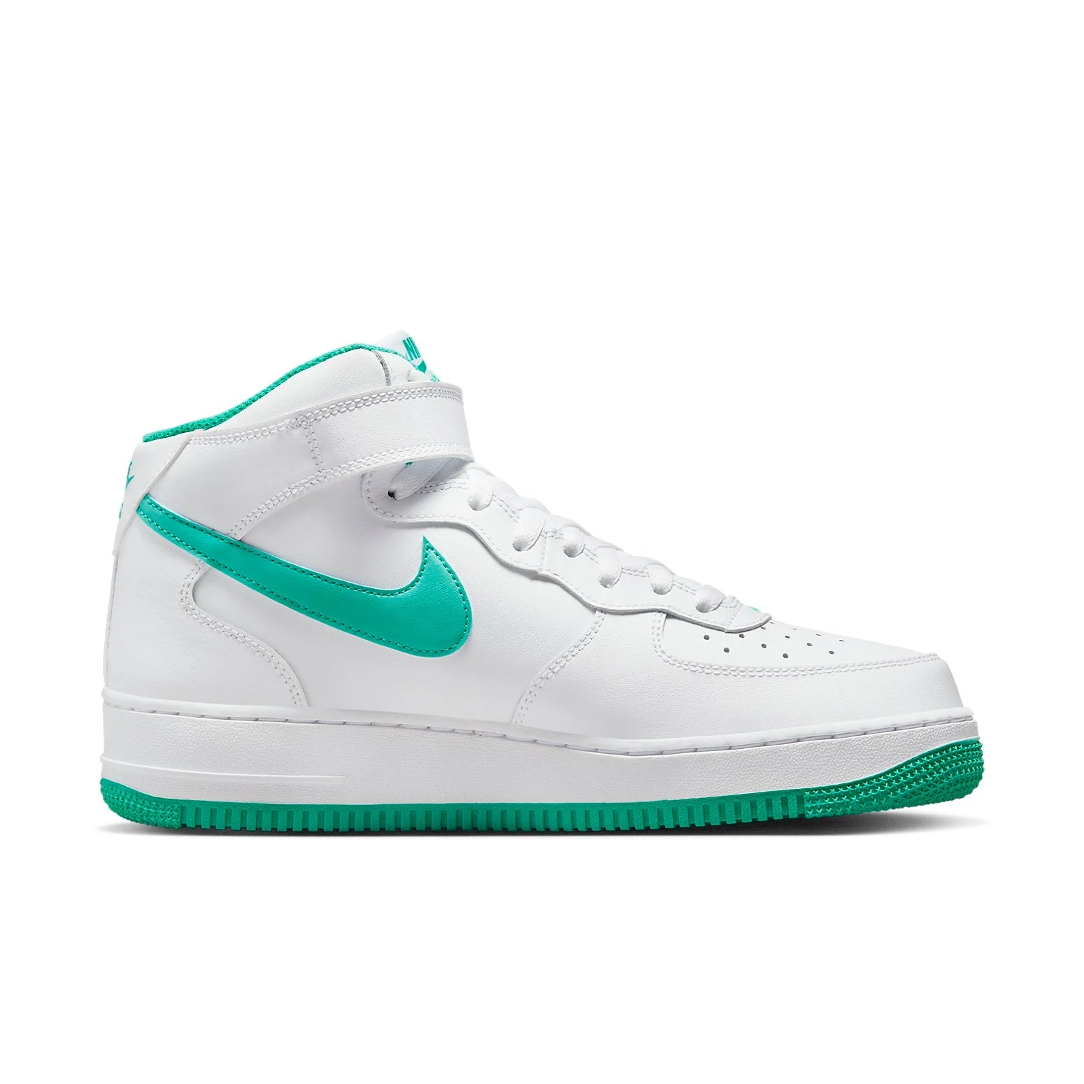 Nike Air Force 1 Mid ‘White/Clear Jade’ DV0806-102