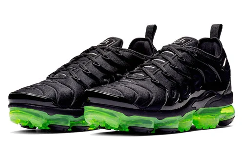 Alternative view of Nike Air VaporMax Plus ‘Black Volt’ 924453-015