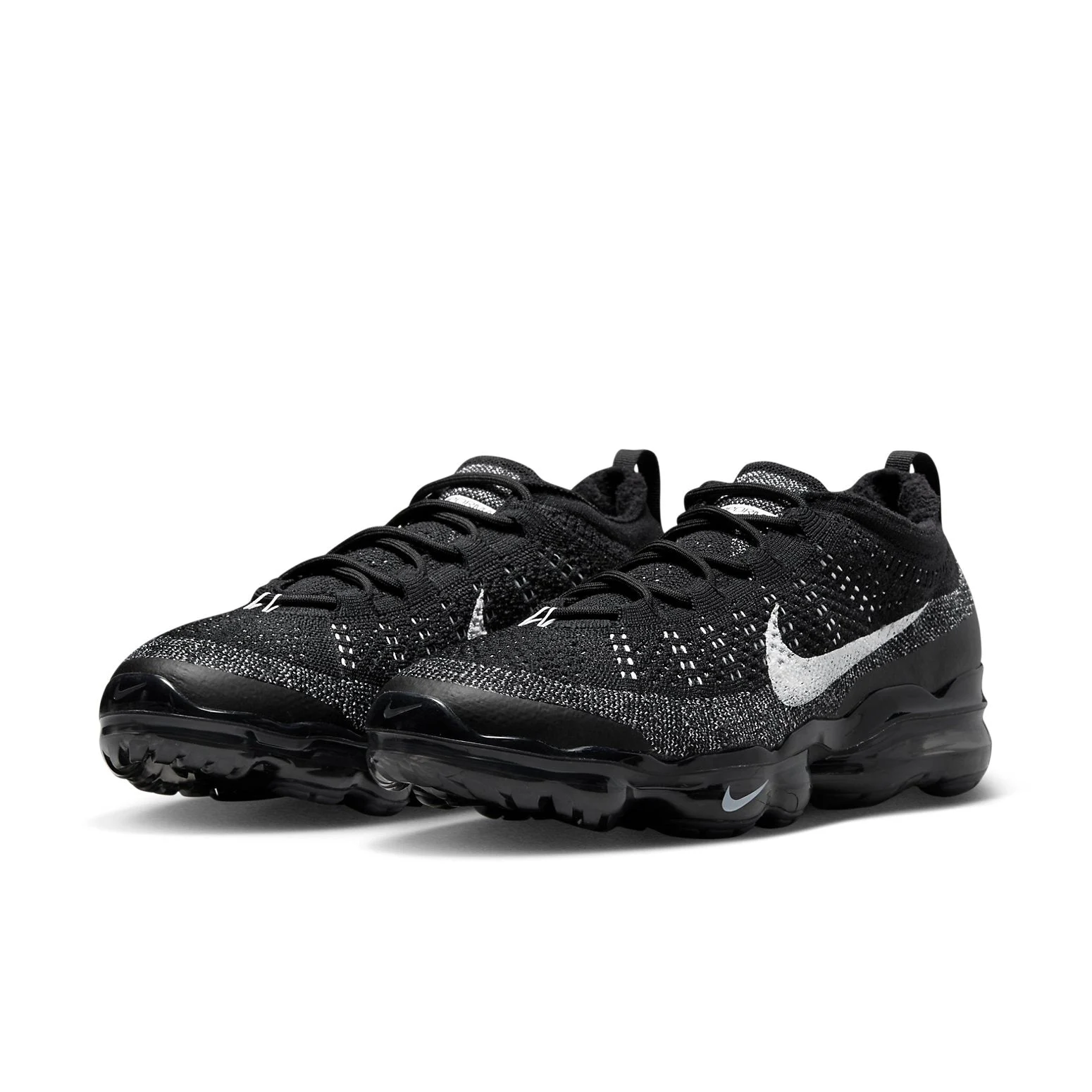 Alternative view of Nike Air VaporMax 2023 Flyknit ‘Oreo’ DV1678-001