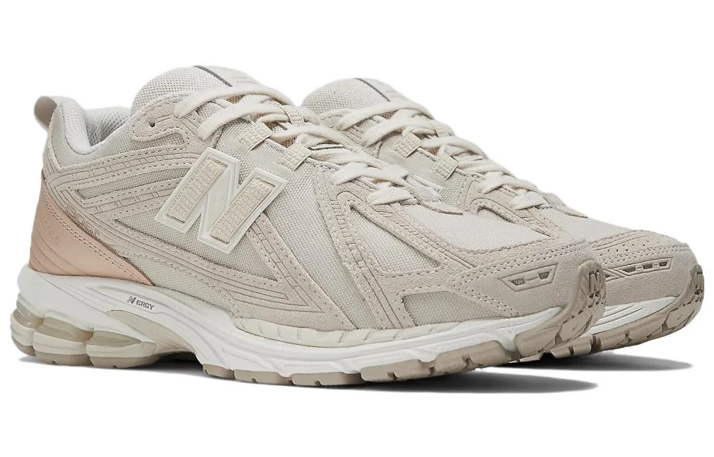Alternative view of New Balance 1906F ‘Timberwolf Frappe’ M1906FD