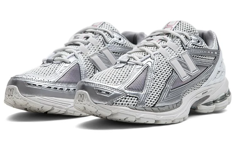 Alternative view of New Balance 1906R ‘Silver’ M1906RCB